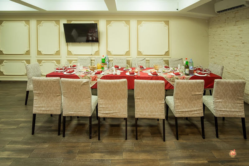 Белая лошадь фотография №17