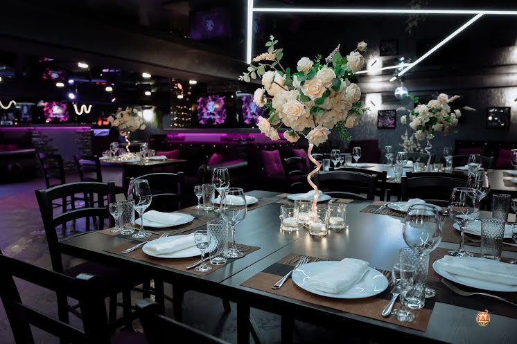 Dance Hall  в «Больше Чем Бар» фотография №16