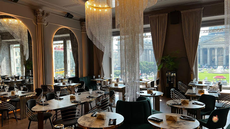 Основной зал в «Osoba gastronomic panorama» фотография №4