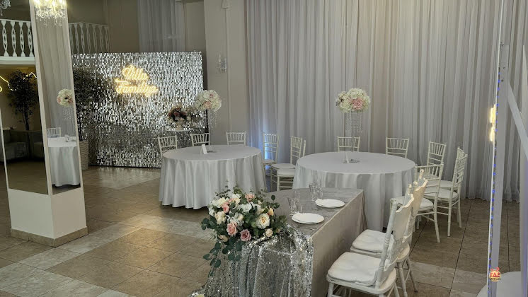 Коттедж с банкетным залом  в «Villa Familiya» фотография №3