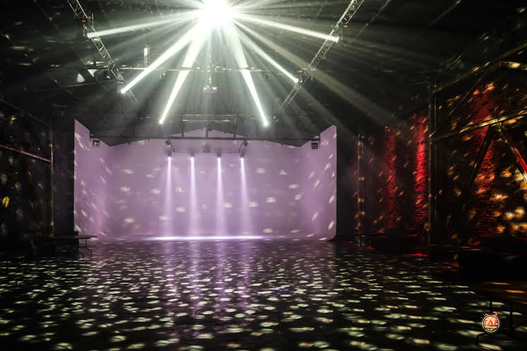 Большой зал в «STUDIOHALL» фотография №3