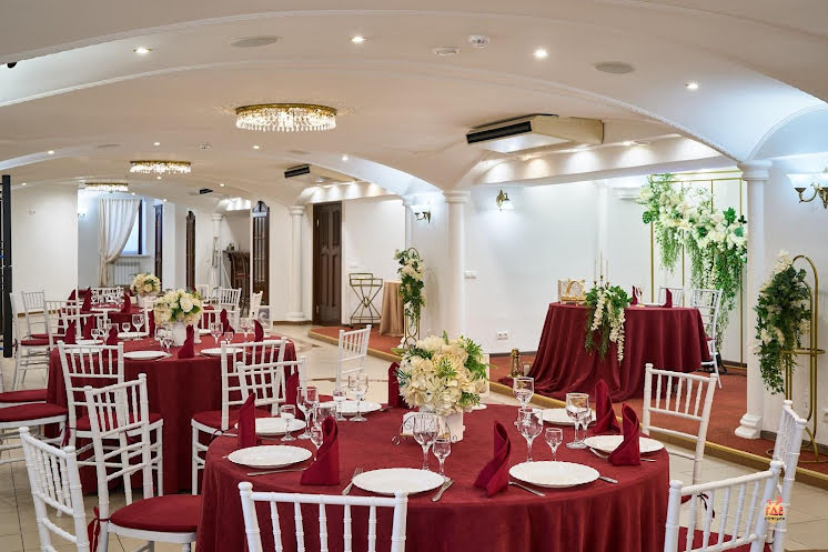 Большой зал в «Колибри» фотография №1