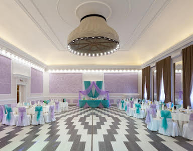 День рождения в Тиара