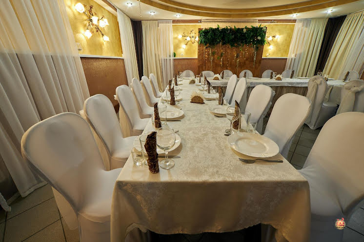 Основной зал в «КЛАССиКО» фотография №17