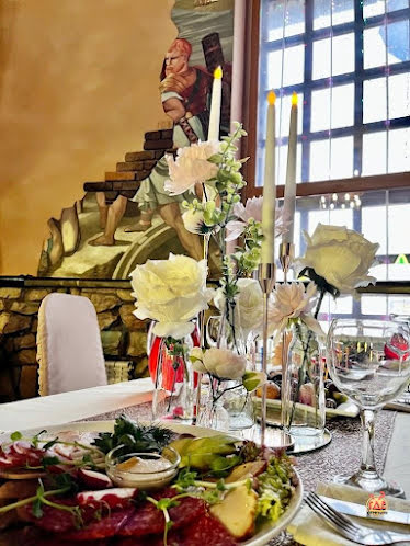 Каминный зал в «Замок в долине» фотография №7