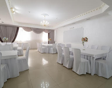  ресторан Империя Плаза