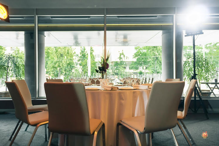 Ресторан MONK в «Four Elements Ekaterinburg» фотография №17