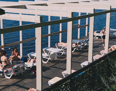  ресторан Слобода