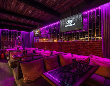  ресторан Republic Hall