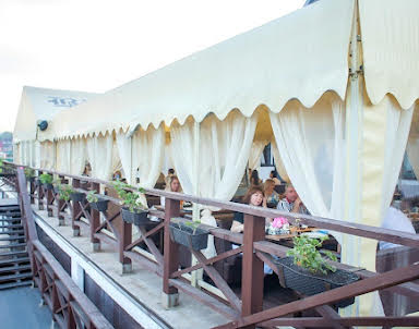  ресторан Biergarten на Елены Стасовой