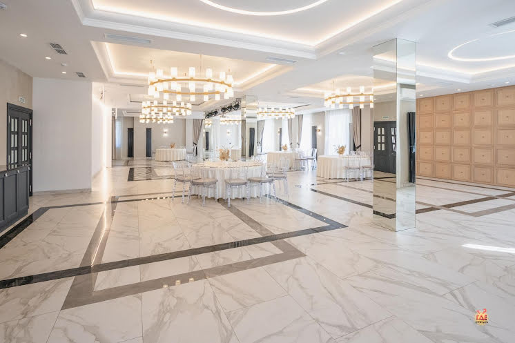 Банкетный зал в «Баден-Баден термы Еткуль» фотография №19