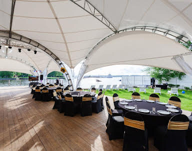  ресторан Green Beach Троицкое