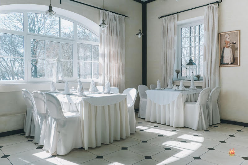 Алекс Хаус фотография №10