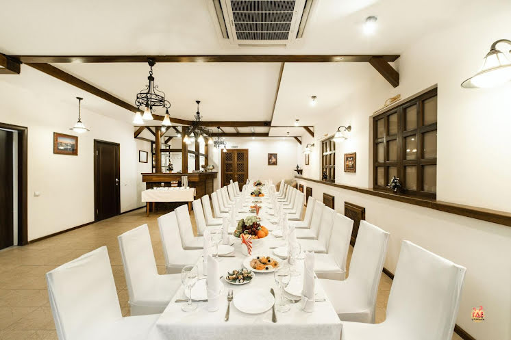 Зал на 50 человек в «Ностальжи» фотография №3