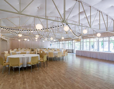  ресторан Apple Hill