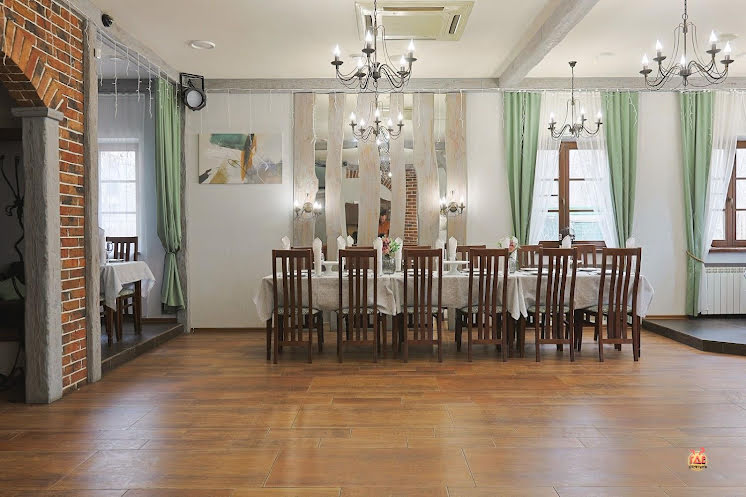 Основной зал  в «Семь Пятницъ» фотография №17