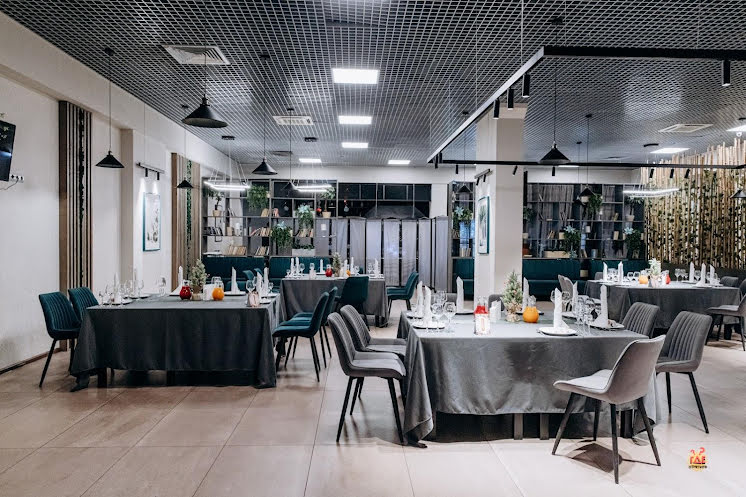 Основной зал в «Академия вкуса на Стародеревенской» фотография №17