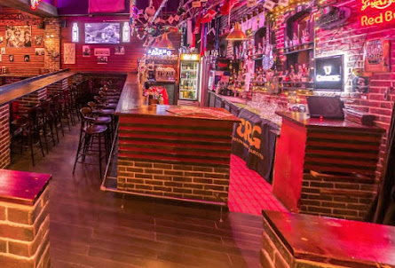 Зал на 100 человек в Зал на 60 человек