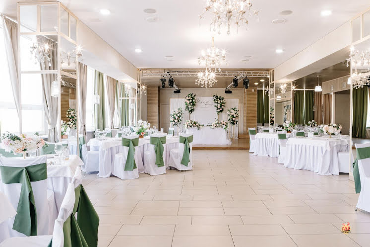 Основной зал в «Своя Публика» фотография №14