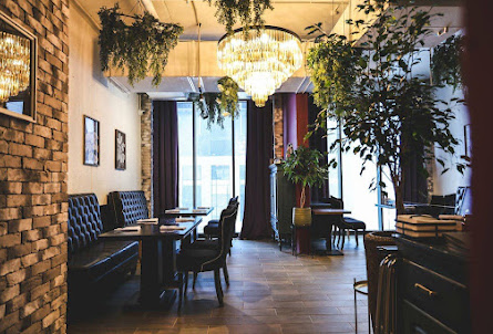 Малый зал в Малый зал