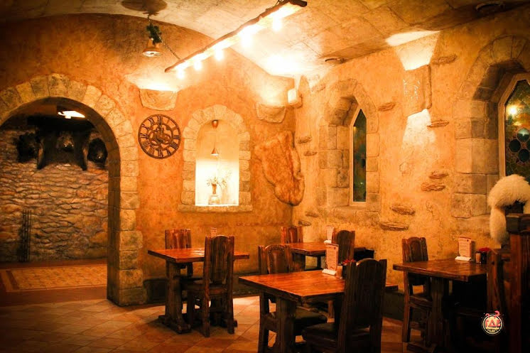 Зал ресторана «Камелот» в «Парк отель» фотография №2