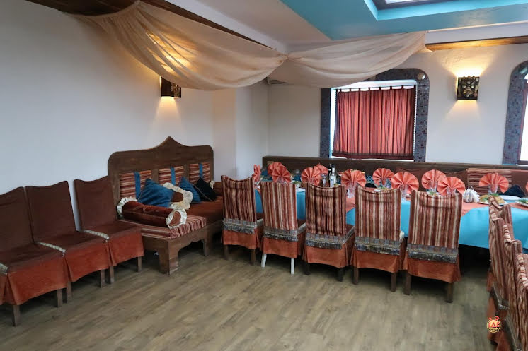 Зал «Ганеша» в «Баклажан» фотография №14