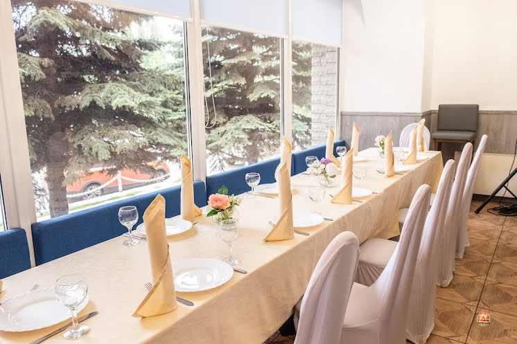 Зал на 25 человек в «Клевер» фотография №5