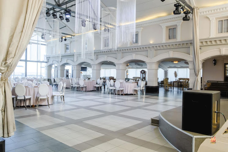 Зал для торжеств в «Париж» фотография №10