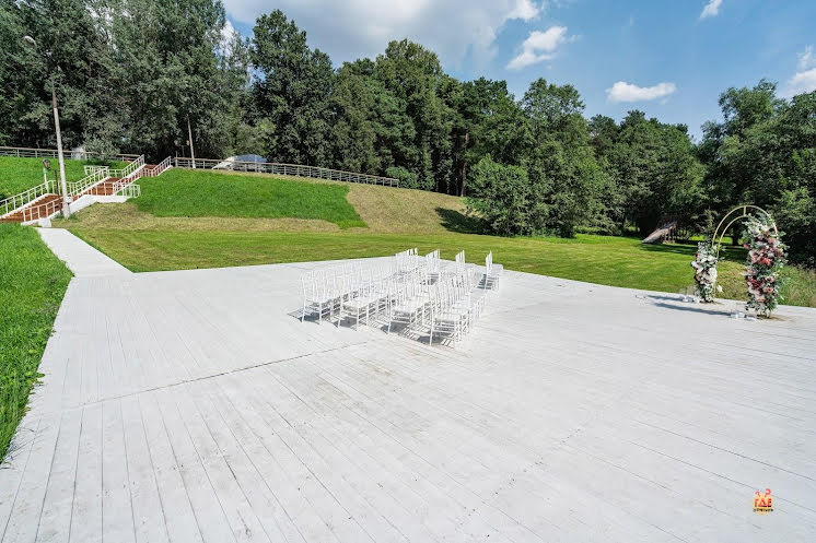 Площадка «Живописная» с шатром в «Валуево» фотография №9