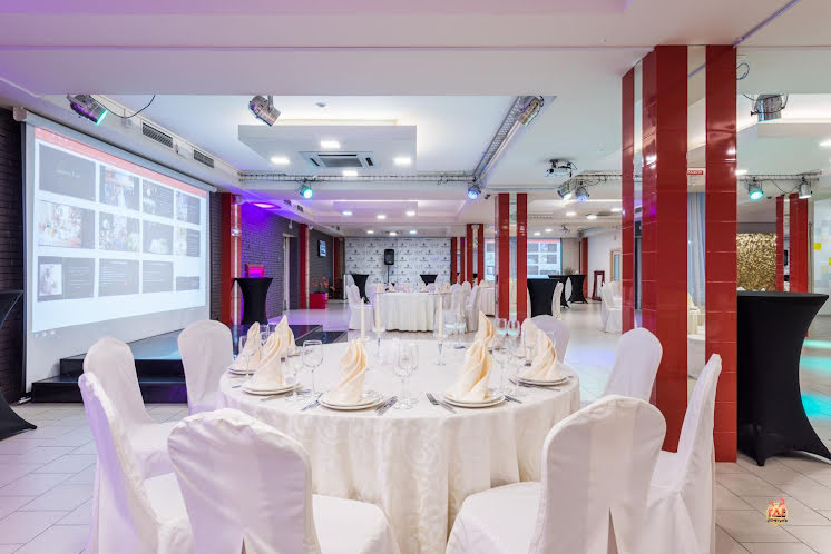 Основной зал в «Дизайн Холл» фотография №11