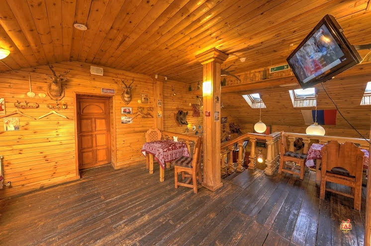 Основной зал  в «Берлога» фотография №8