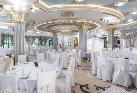 Зал «Золотой» в Зал «Золотой»