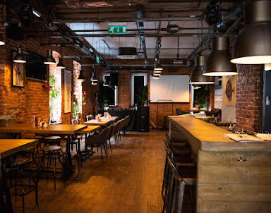  ресторан Хлеб и вино на Тверской