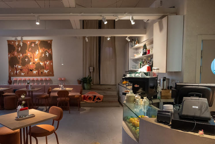 Основной зал в «Коза Тапас» фотография №4