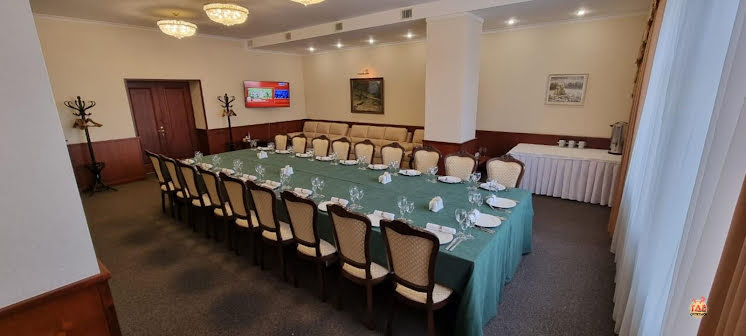 Губернаторский зал  в «Комбинат Питания на Пушкина» фотография №1