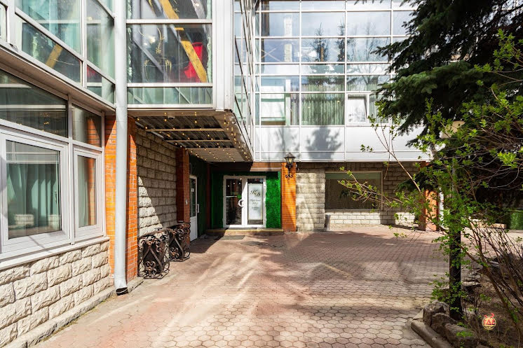 Сиреневый зал в «Кирочный двор» фотография №6