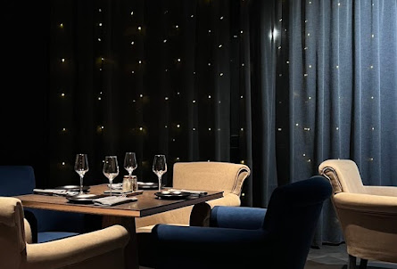 Lounge зал в Основной зал