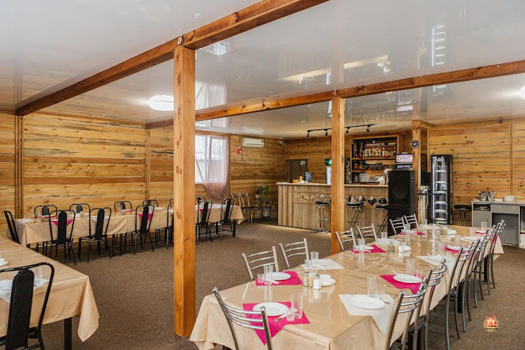 Основной зал в «Берег +» фотография №4