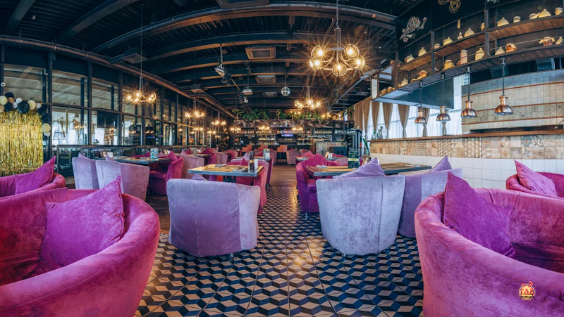 Сытый лось на Люблинской фотография №1