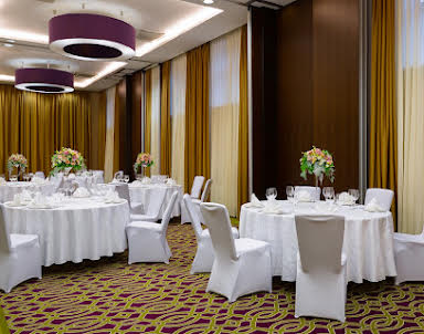  ресторан Courtyard by Marriott Kazan Kremlin