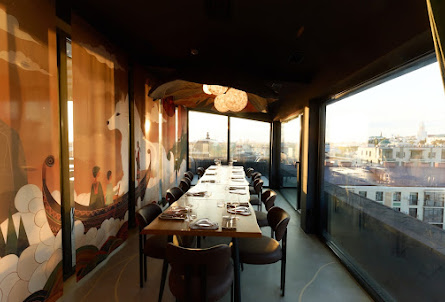 Зал "Ак буре" в Зал "Сююмбике"