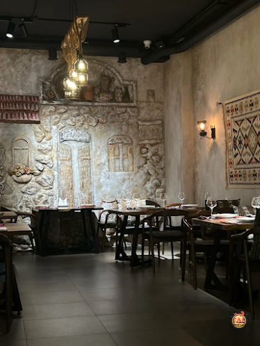 Основной зал в «Менуа» фотография №5