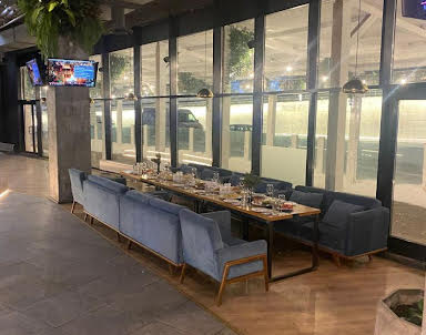  ресторан MOREMI