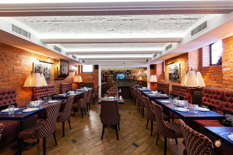 Основной зал в «Whisky Rooms» фотография №4