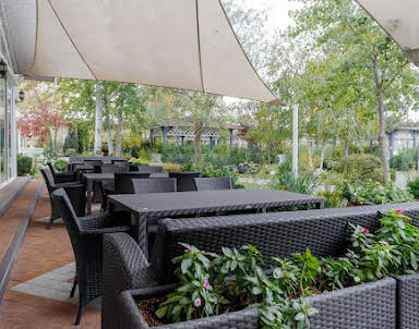  ресторан Казачий Курень на Левобережной