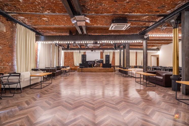 Зал Loft 300 в «Loft  Фарфор» фотография №6