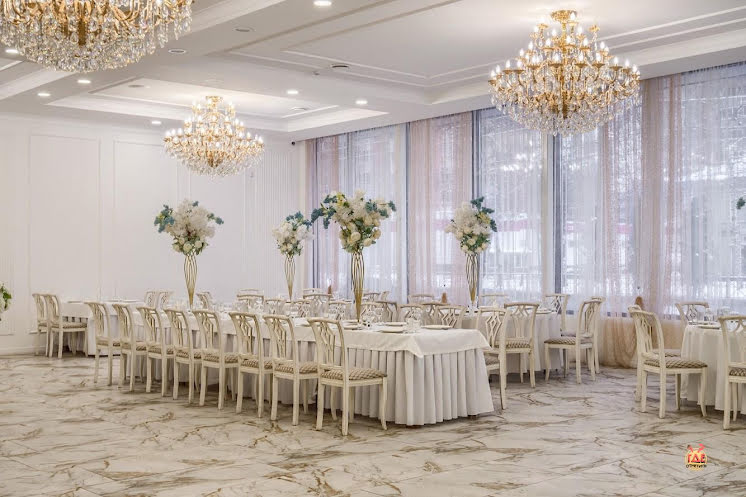 Белый зал в «White Hall» фотография №6