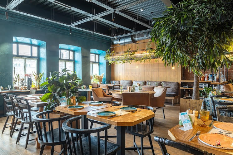 Основной зал  в «Дадиани» фотография №4