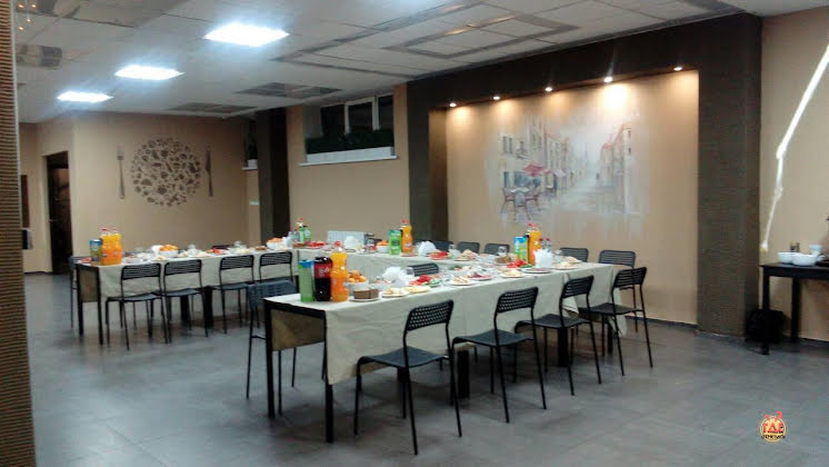 Основной зал в «Столовая 58 на Космодемьянской» фотография №2