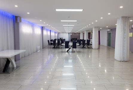 Основной зал в Основной зал